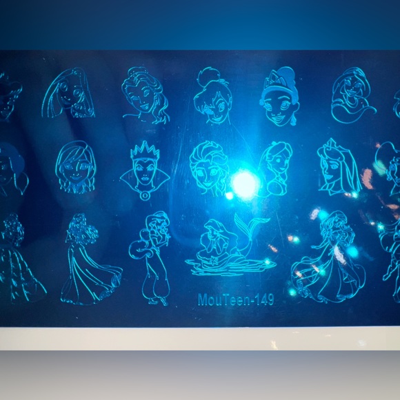 $5 STAINLESS STEEL WITH PINK BACKING NAIL STAMPING PLATE. NEW. $5 IF BUNDLED - Picture 5 of 16